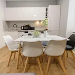 Poluotok 2 شقة