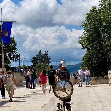 Poluotok 2 Апартаменти Задар