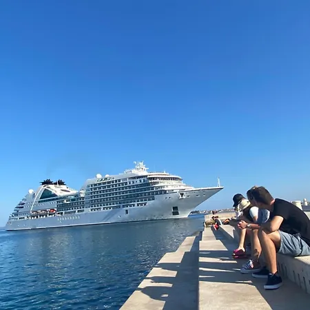 Διαμέρισμα Poluotok 2 *