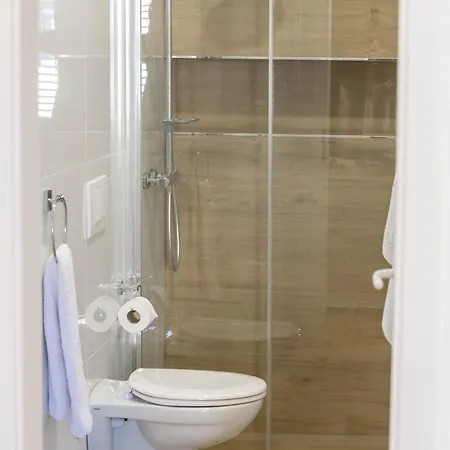 Poluotok 2 Διαμέρισμα