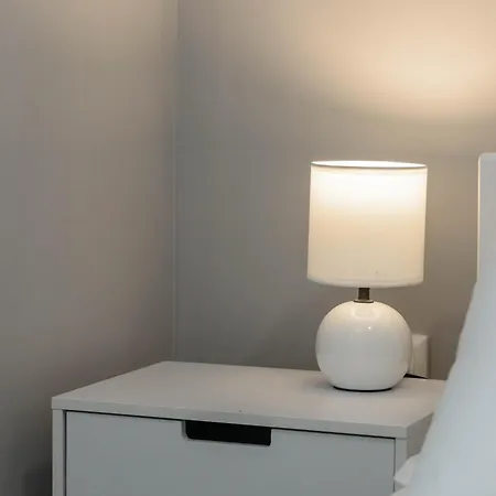 Διαμέρισμα Poluotok 2 *