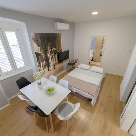 Poluotok 2 Διαμέρισμα *