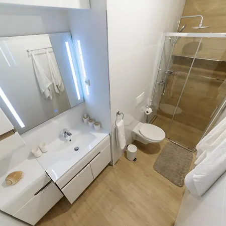 Poluotok 2 公寓 扎达尔