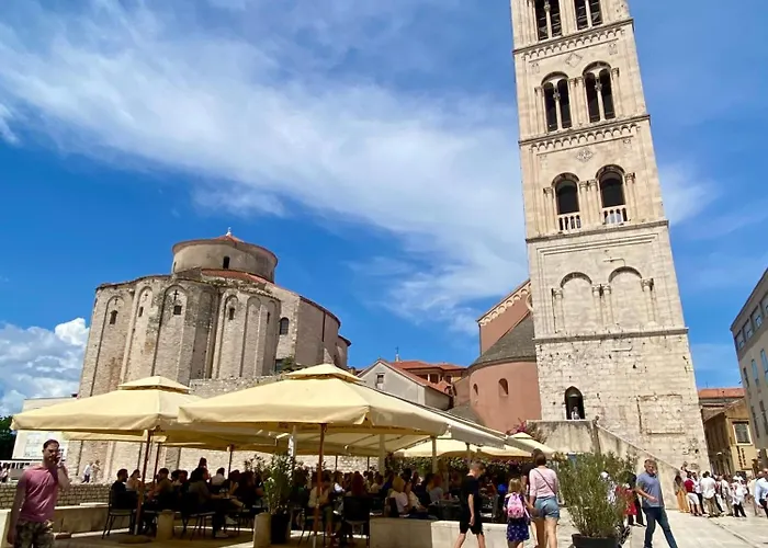 Apartment Poluotok 2